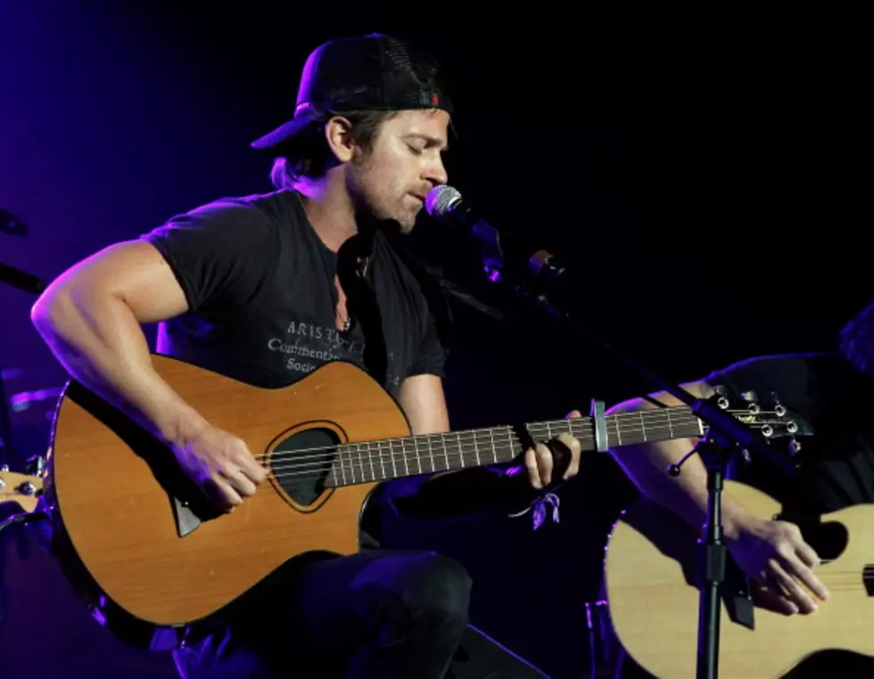 Kip Moore Retuns to The District in Sioux Falls