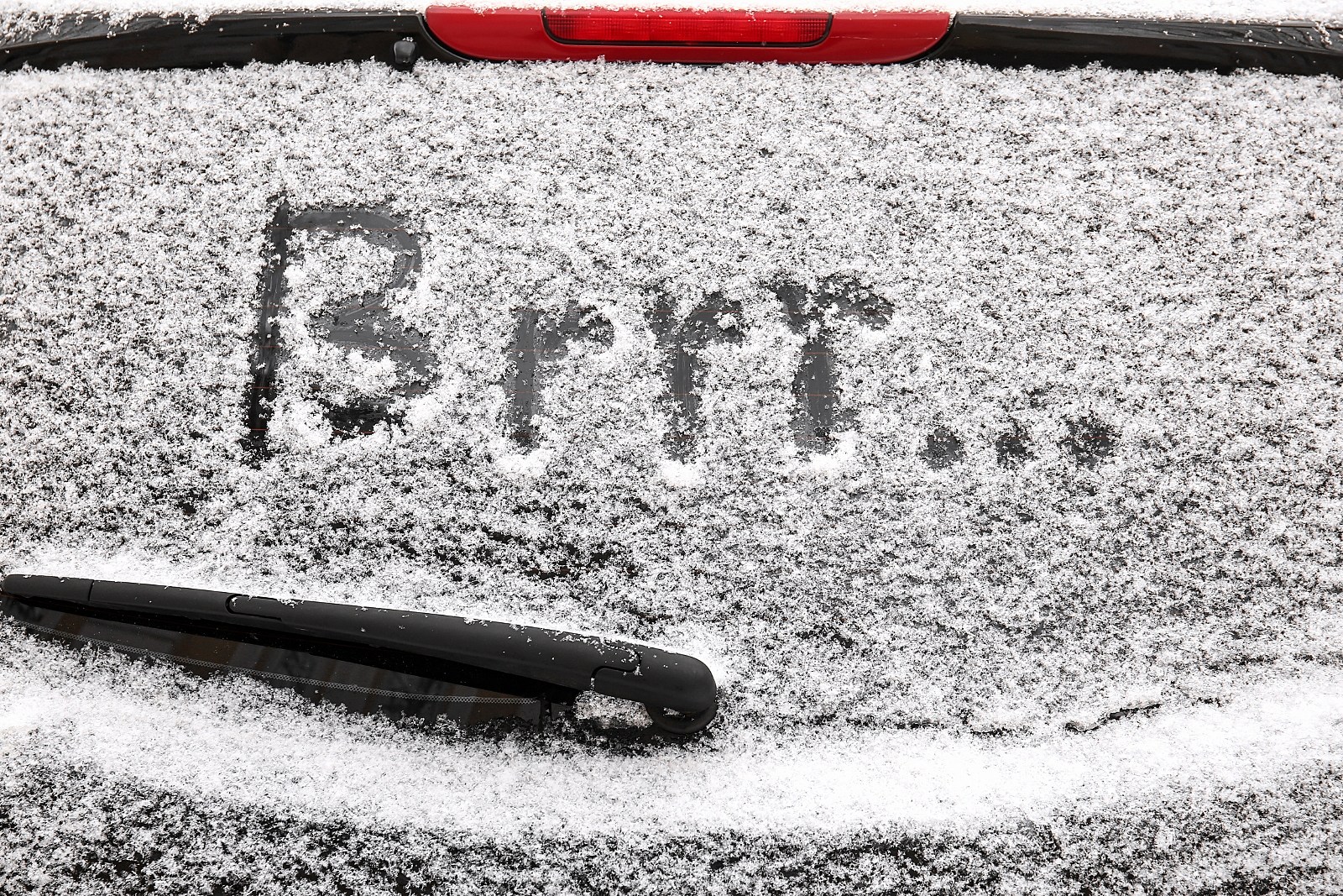Does 'Warming Up' Your Frozen Car Really Matter